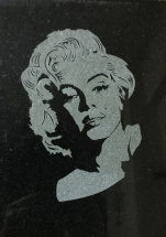 Granite Marilyn Monroe Resimli Baştaşi